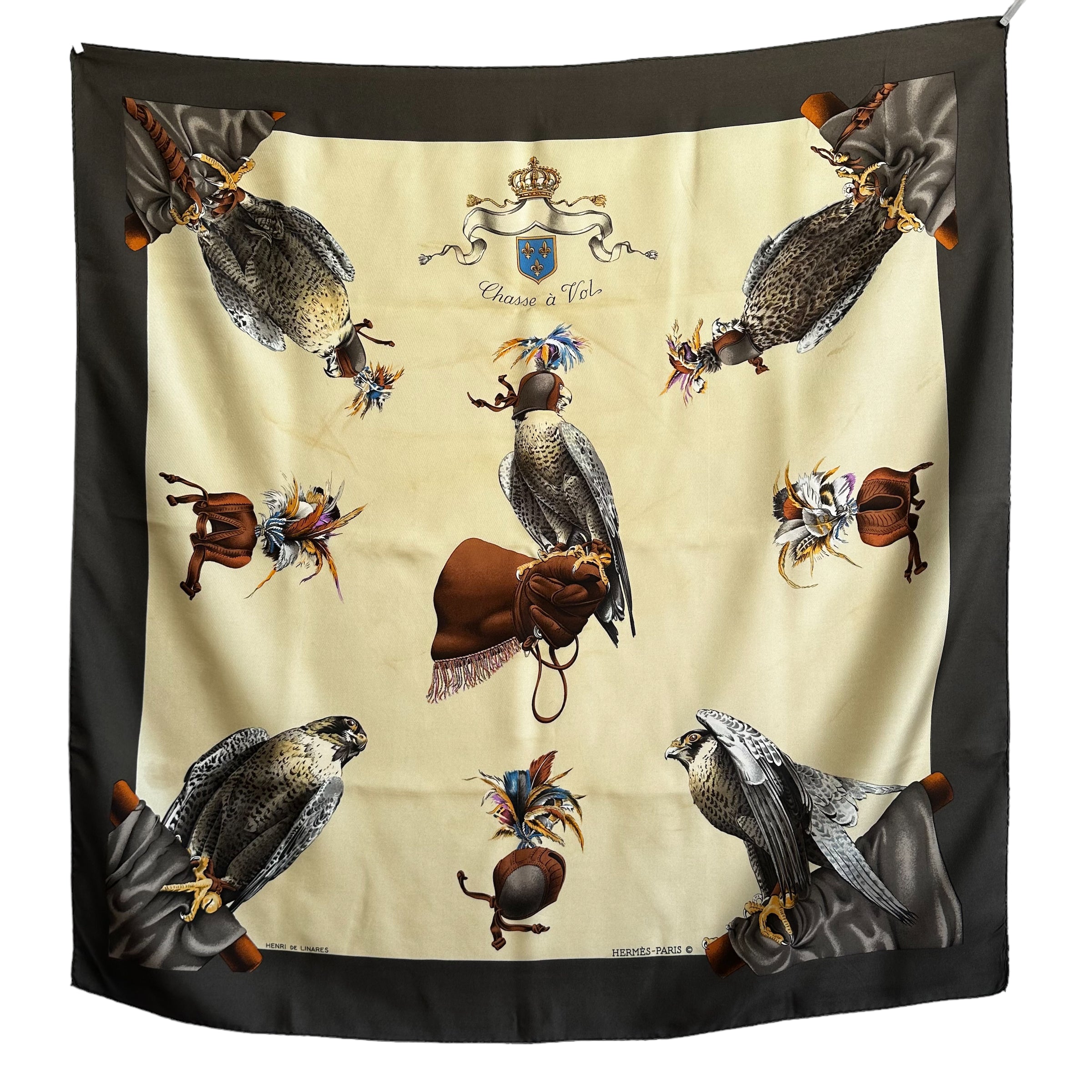 Chasse-a-vol-Carre-Hermes-scarf-90cm-Carre-Society1