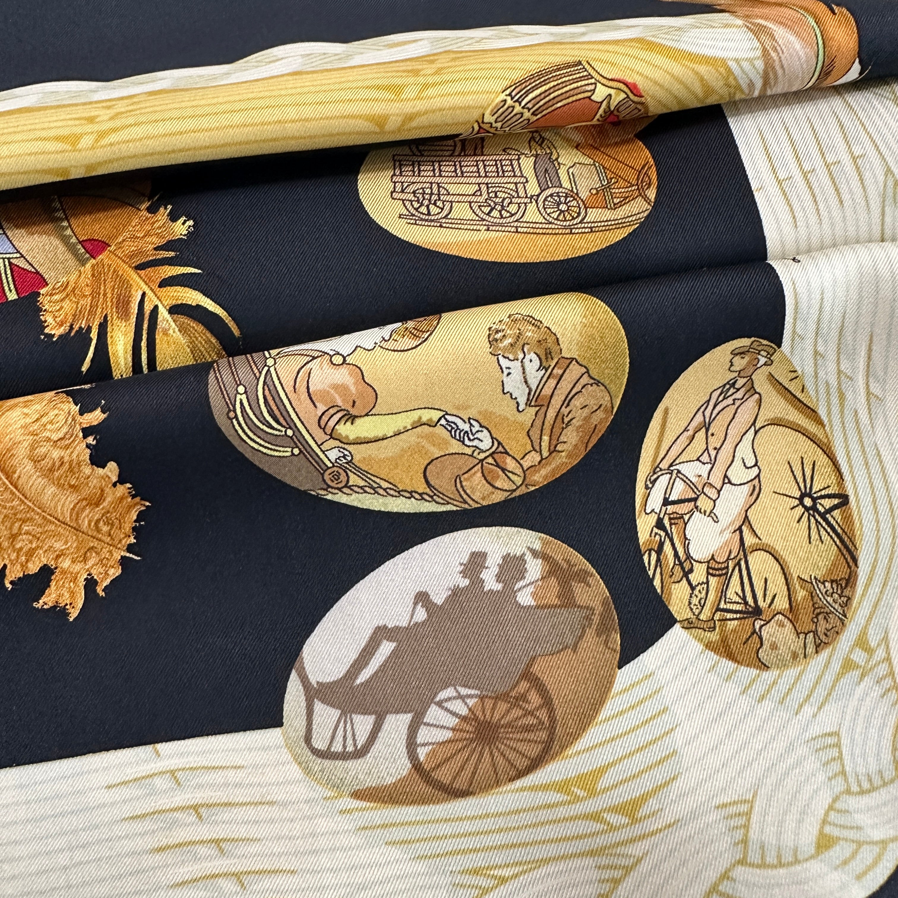 carre hermes couvee d'hermes noir