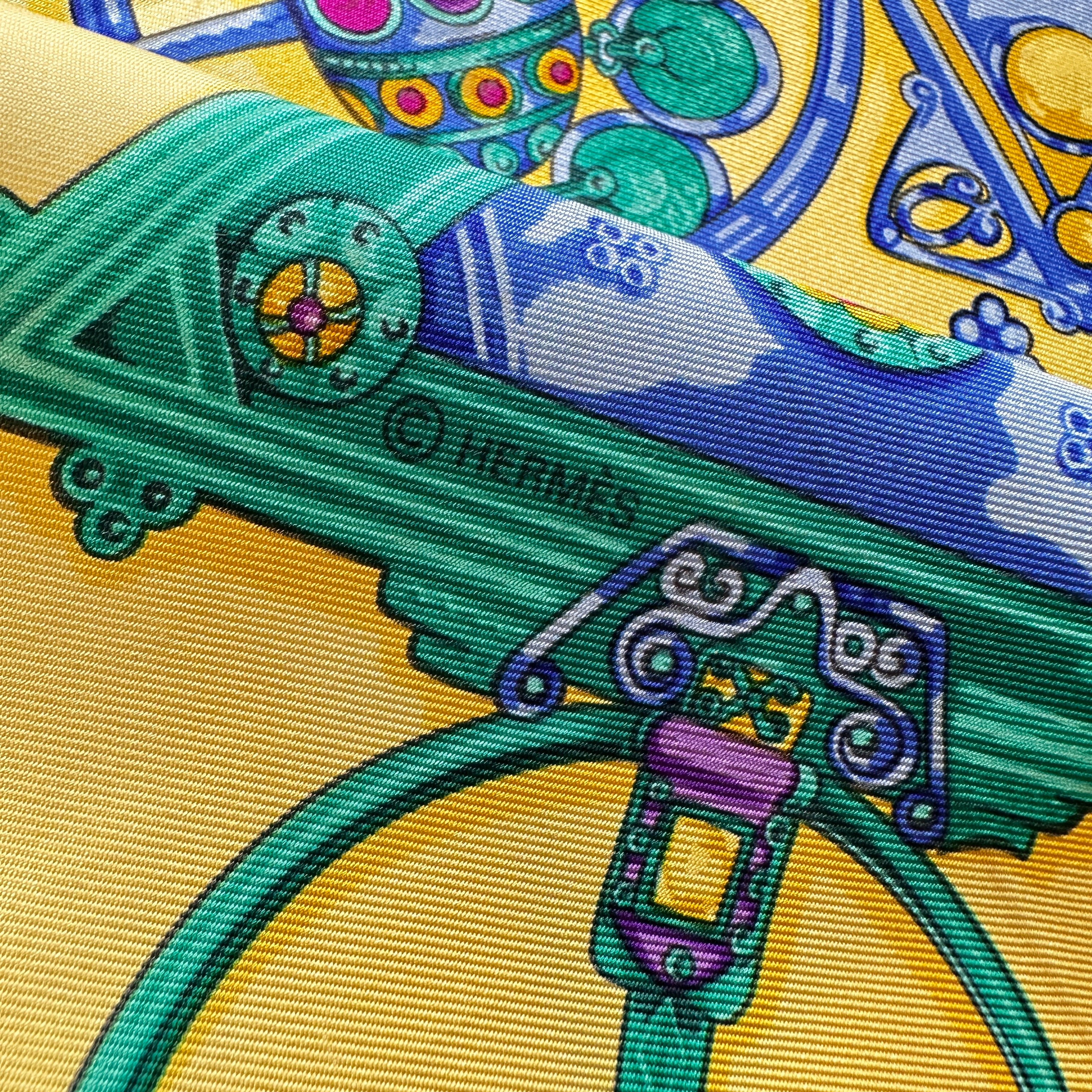 détail du copyright Hermès dans le dessin