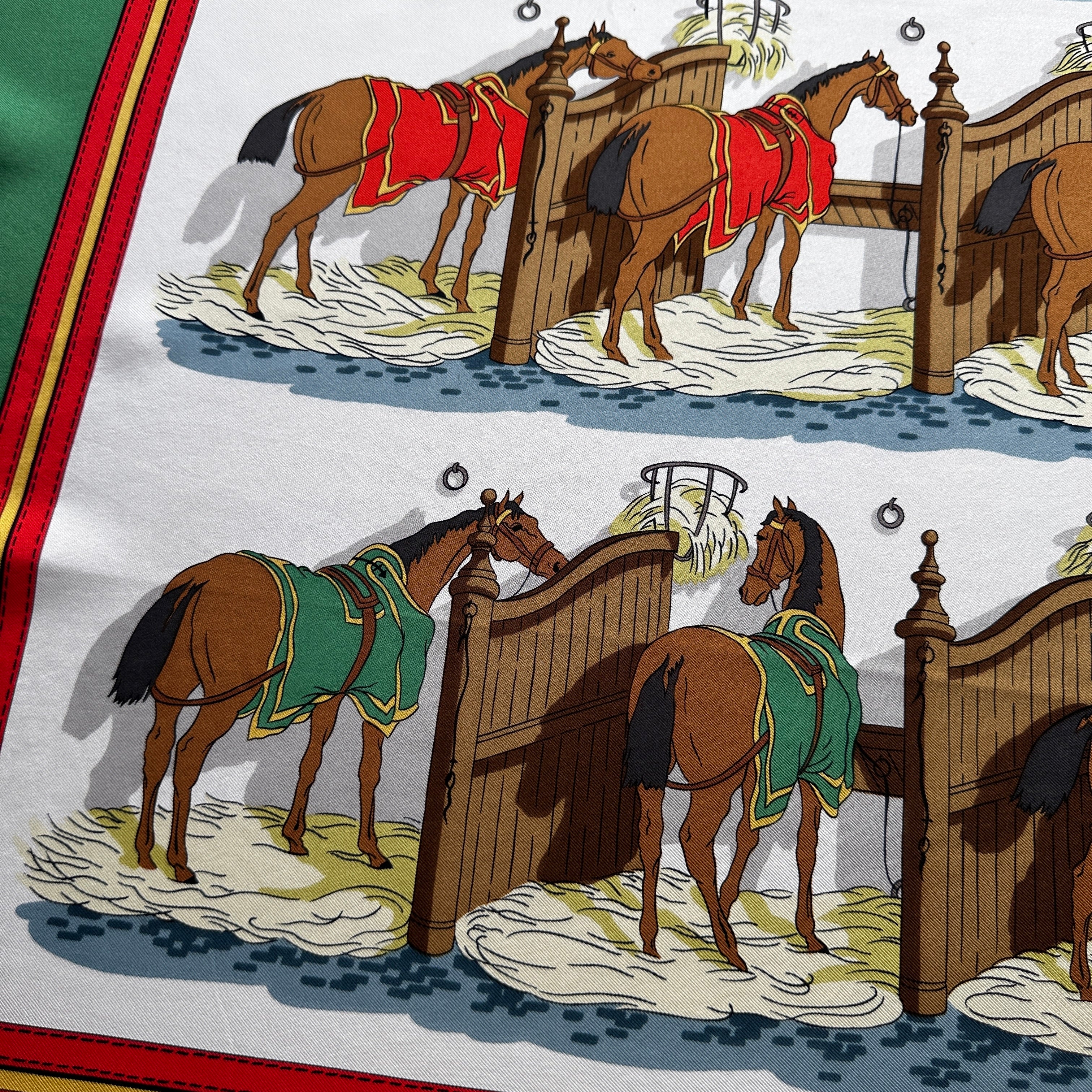 Vue en perspective du carré Écuries montrant la fluidité de la soie